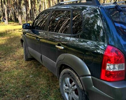 Зелений Хендай Туксон, об'ємом двигуна 2 л та пробігом 189 тис. км за 8500 $, фото 1 на Automoto.ua