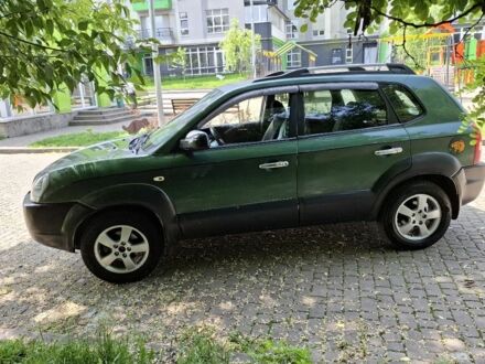 Хендай Туксон 2007 в Львове на Automoto.ua Зеленый Хендай Туксон, объемом двигателя 0 л и пробегом 226 тыс. км за 4700 $, фото 1 на Automoto.ua