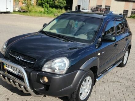 Хендай Туксон 2007 в Коломые на Automoto.ua Зеленый Хендай Туксон, объемом двигателя 2 л и пробегом 208 тыс. км за 8500 $, фото 1 на Automoto.ua