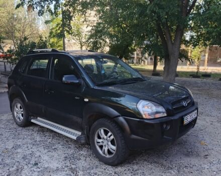 Зелений Хендай Туксон, об'ємом двигуна 0 л та пробігом 54 тис. км за 9000 $, фото 1 на Automoto.ua