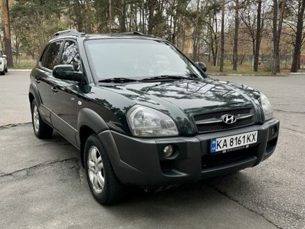 Зеленый Хендай Туксон, объемом двигателя 2.7 л и пробегом 201 тыс. км за 8400 $, фото 1 на Automoto.ua