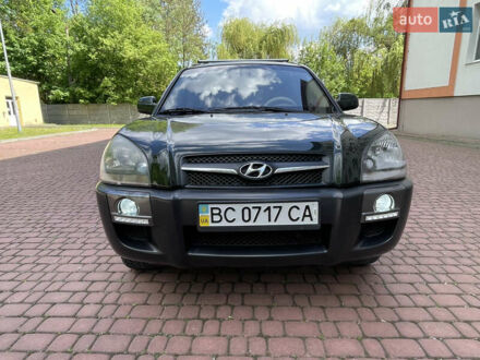 Хендай Туксон 2008 в Львове на Automoto.ua Зеленый Хендай Туксон, объемом двигателя 1.98 л и пробегом 240 тыс. км за 9450 $, фото 1 на Automoto.ua