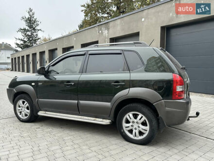 Хендай Туксон 2008 в Каменце-Подольском на Automoto.ua Зеленый Хендай Туксон, объемом двигателя 2 л и пробегом 140 тыс. км за 8100 $, фото 1 на Automoto.ua