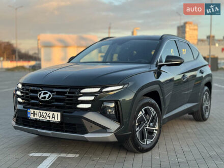 Зеленый Хендай Туксон, объемом двигателя 2 л и пробегом 14 тыс. км за 26800 $, фото 1 на Automoto.ua