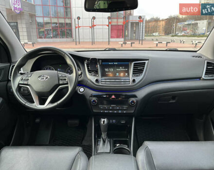 Хендай Туксон 2017 в Харькове на Automoto.ua Оранжевый Хендай Туксон, объемом двигателя 2 л и пробегом 128 тыс. км за 15900 $, фото 14 на Automoto.ua