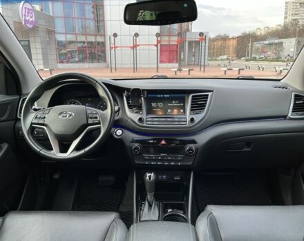 Хендай Туксон 2017 в Харькове на Automoto.ua Оранжевый Хендай Туксон, объемом двигателя 2 л и пробегом 129 тыс. км за 15800 $, фото 13 на Automoto.ua