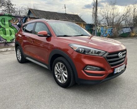 Хендай Туксон 2017 в Харькове на Automoto.ua Оранжевый Хендай Туксон, объемом двигателя 2 л и пробегом 129 тыс. км за 15800 $, фото 1 на Automoto.ua