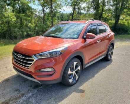 Хендай Туксон 2017 в Одессе на Automoto.ua Оранжевый Хендай Туксон, объемом двигателя 1.6 л и пробегом 63 тыс. км за 7599 $, фото 2 на Automoto.ua