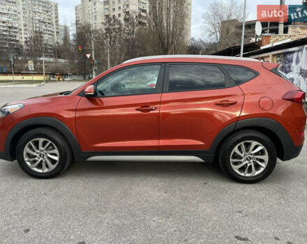 Хендай Туксон 2017 в Харькове на Automoto.ua Оранжевый Хендай Туксон, объемом двигателя 2 л и пробегом 128 тыс. км за 15900 $, фото 6 на Automoto.ua