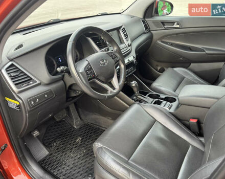 Хендай Туксон 2017 в Харькове на Automoto.ua Оранжевый Хендай Туксон, объемом двигателя 2 л и пробегом 128 тыс. км за 15900 $, фото 17 на Automoto.ua