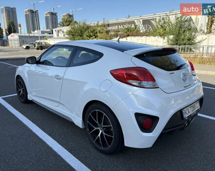 Белый Хендай Велостер, объемом двигателя 1.6 л и пробегом 89 тыс. км за 12500 $, фото 6 на Automoto.ua