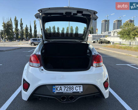 Белый Хендай Велостер, объемом двигателя 1.6 л и пробегом 89 тыс. км за 12500 $, фото 8 на Automoto.ua