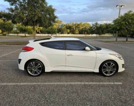 Белый Хендай Велостер, объемом двигателя 1.6 л и пробегом 71 тыс. км за 7000 $, фото 7 на Automoto.ua