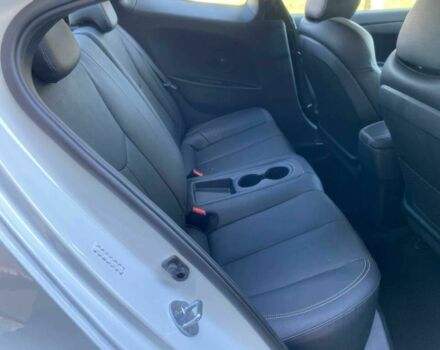 Белый Хендай Велостер, объемом двигателя 1.6 л и пробегом 61 тыс. км за 1650 $, фото 10 на Automoto.ua