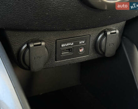 Черный Хендай Велостер, объемом двигателя 1.59 л и пробегом 171 тыс. км за 8500 $, фото 50 на Automoto.ua