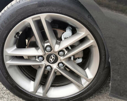 Чорний Хендай Велостер, об'ємом двигуна 1.6 л та пробігом 165 тис. км за 9500 $, фото 17 на Automoto.ua