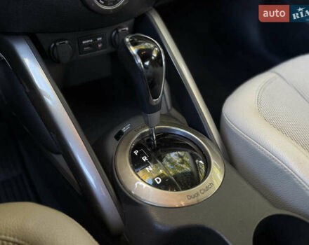 Черный Хендай Велостер, объемом двигателя 1.59 л и пробегом 171 тыс. км за 8500 $, фото 44 на Automoto.ua