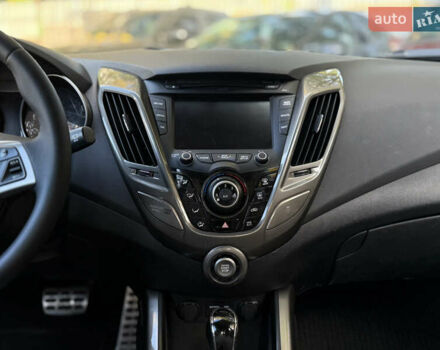 Черный Хендай Велостер, объемом двигателя 1.59 л и пробегом 171 тыс. км за 8500 $, фото 39 на Automoto.ua