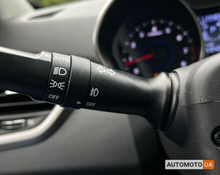 Черный Хендай Велостер, объемом двигателя 1.6 л и пробегом 185 тыс. км за 10700 $, фото 20 на Automoto.ua