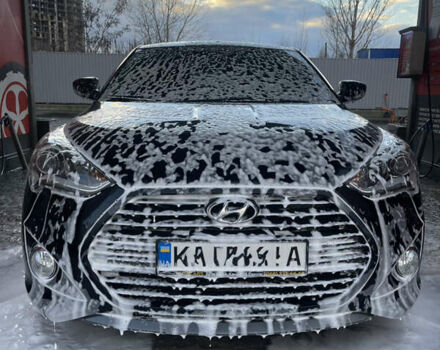 Чорний Хендай Велостер, об'ємом двигуна 1.6 л та пробігом 149 тис. км за 10900 $, фото 12 на Automoto.ua