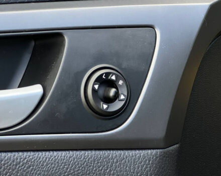 Чорний Хендай Велостер, об'ємом двигуна 1.6 л та пробігом 118 тис. км за 11000 $, фото 11 на Automoto.ua