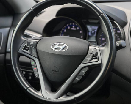 Чорний Хендай Велостер, об'ємом двигуна 1.6 л та пробігом 118 тис. км за 11000 $, фото 15 на Automoto.ua