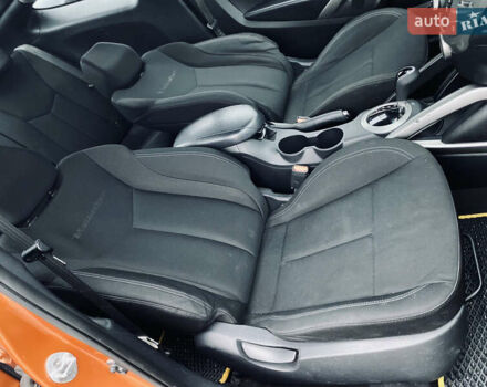 Коричневый Хендай Велостер, объемом двигателя 1.59 л и пробегом 193 тыс. км за 8400 $, фото 26 на Automoto.ua