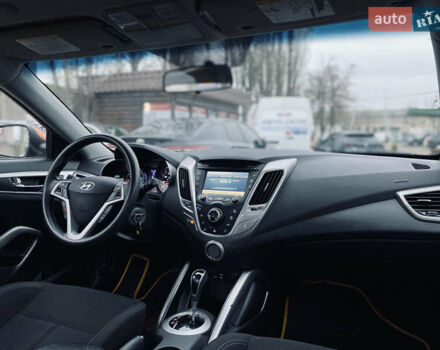 Коричневый Хендай Велостер, объемом двигателя 1.59 л и пробегом 193 тыс. км за 8400 $, фото 27 на Automoto.ua