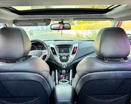 Красный Хендай Велостер, объемом двигателя 0 л и пробегом 121 тыс. км за 8500 $, фото 2 на Automoto.ua