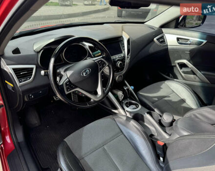 Красный Хендай Велостер, объемом двигателя 1.6 л и пробегом 149 тыс. км за 8500 $, фото 7 на Automoto.ua