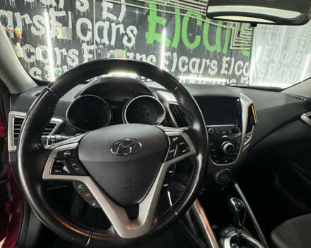 Красный Хендай Велостер, объемом двигателя 1.59 л и пробегом 149 тыс. км за 9500 $, фото 17 на Automoto.ua