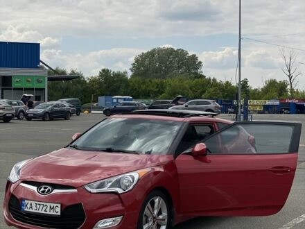Червоний Хендай Велостер, об'ємом двигуна 1.6 л та пробігом 1000 тис. км за 10000 $, фото 1 на Automoto.ua