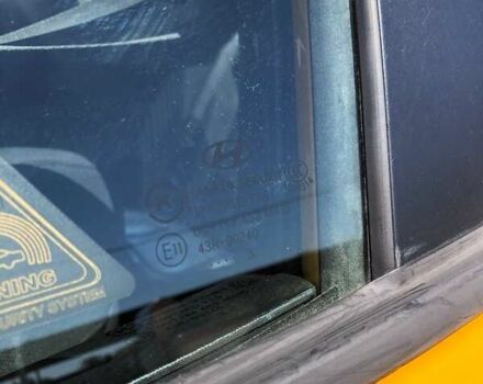 Жовтий Хендай Велостер, об'ємом двигуна 1.59 л та пробігом 220 тис. км за 8500 $, фото 28 на Automoto.ua