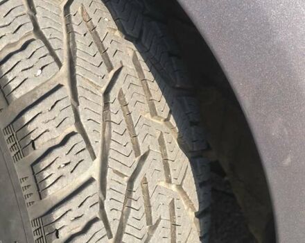 Серый Хендай Велостер, объемом двигателя 1.59 л и пробегом 195 тыс. км за 7700 $, фото 22 на Automoto.ua