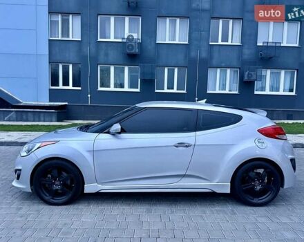 Сірий Хендай Велостер, об'ємом двигуна 1.6 л та пробігом 172 тис. км за 8999 $, фото 3 на Automoto.ua