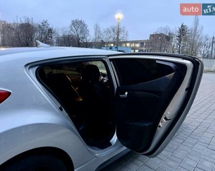 Сірий Хендай Велостер, об'ємом двигуна 1.6 л та пробігом 172 тис. км за 8999 $, фото 52 на Automoto.ua