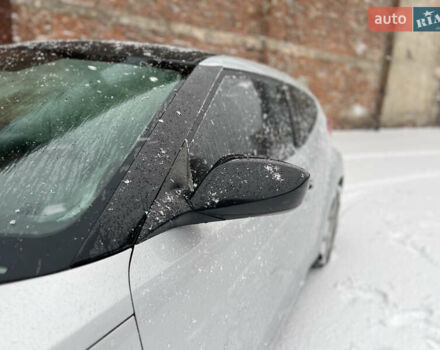 Серый Хендай Велостер, объемом двигателя 1.6 л и пробегом 109 тыс. км за 7250 $, фото 26 на Automoto.ua