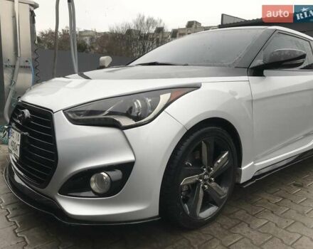 Серый Хендай Велостер, объемом двигателя 1.6 л и пробегом 125 тыс. км за 9600 $, фото 6 на Automoto.ua