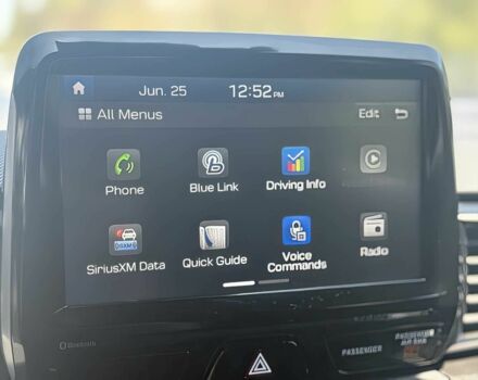 Сірий Хендай Велостер, об'ємом двигуна 1.6 л та пробігом 44 тис. км за 9000 $, фото 10 на Automoto.ua