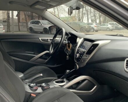 Серый Хендай Велостер, объемом двигателя 1.6 л и пробегом 157 тыс. км за 8500 $, фото 15 на Automoto.ua