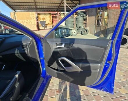 Синий Хендай Велостер, объемом двигателя 1.6 л и пробегом 120 тыс. км за 8700 $, фото 21 на Automoto.ua