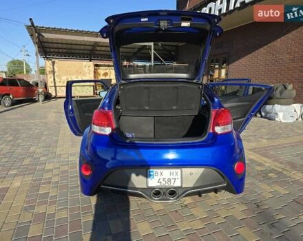 Синий Хендай Велостер, объемом двигателя 1.6 л и пробегом 120 тыс. км за 8700 $, фото 31 на Automoto.ua