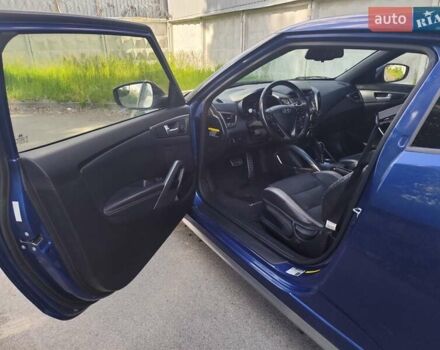 Синий Хендай Велостер, объемом двигателя 1.59 л и пробегом 197 тыс. км за 12300 $, фото 8 на Automoto.ua