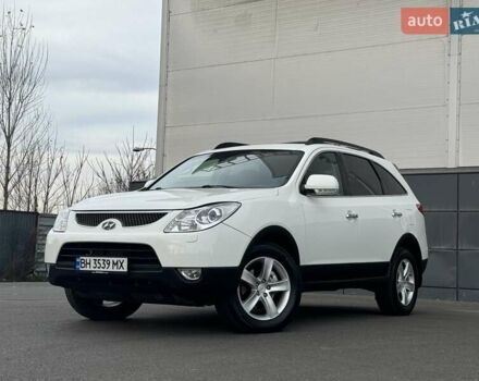 Білий Хендай Вєракруз, об'ємом двигуна 2.96 л та пробігом 217 тис. км за 10900 $, фото 17 на Automoto.ua