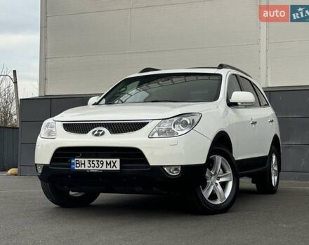 Білий Хендай Вєракруз, об'ємом двигуна 2.96 л та пробігом 217 тис. км за 10900 $, фото 14 на Automoto.ua