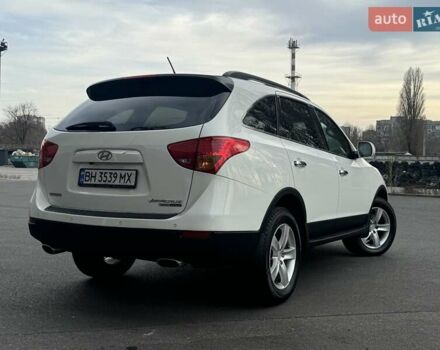 Білий Хендай Вєракруз, об'ємом двигуна 2.96 л та пробігом 217 тис. км за 10900 $, фото 29 на Automoto.ua