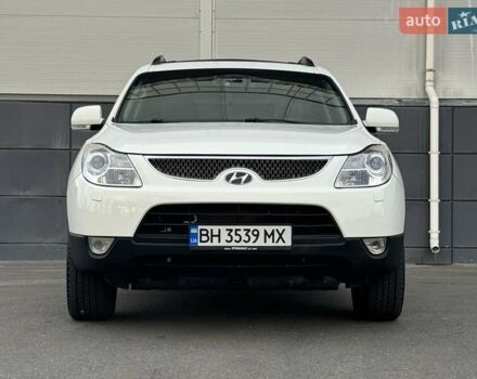 Білий Хендай Вєракруз, об'ємом двигуна 2.96 л та пробігом 217 тис. км за 10900 $, фото 92 на Automoto.ua