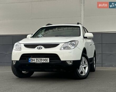 Білий Хендай Вєракруз, об'ємом двигуна 2.96 л та пробігом 217 тис. км за 10900 $, фото 16 на Automoto.ua