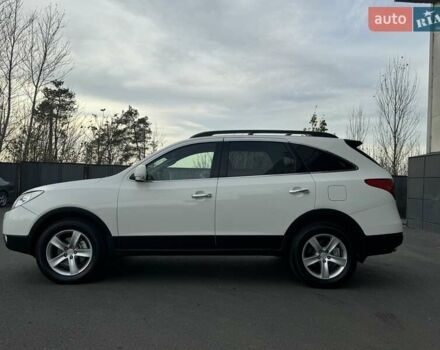 Білий Хендай Вєракруз, об'ємом двигуна 2.96 л та пробігом 217 тис. км за 10900 $, фото 121 на Automoto.ua