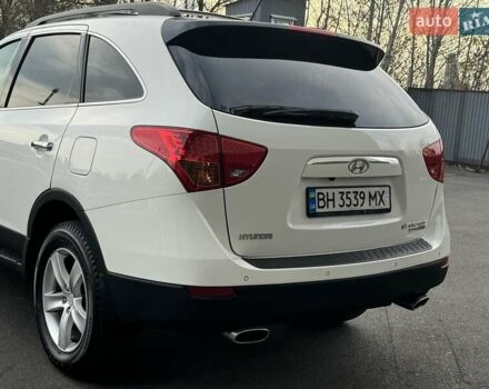 Білий Хендай Вєракруз, об'ємом двигуна 2.96 л та пробігом 217 тис. км за 10900 $, фото 48 на Automoto.ua